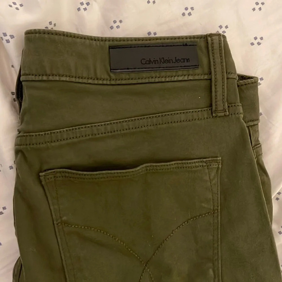 Calvin Klein size 4 Army Green pants - Picture 3 of 6
